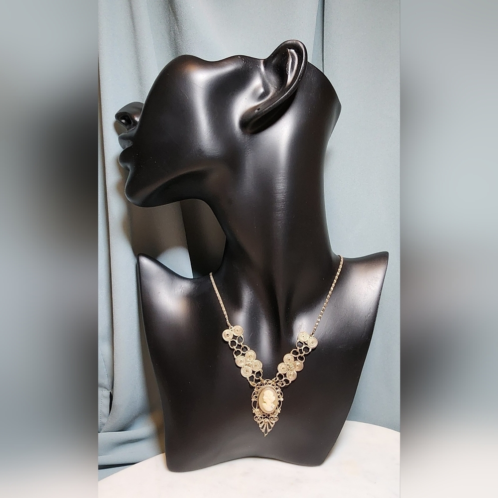 Vintage Wedding Handcarved Cameo Filigree Necklace Silver Wirework Victorian